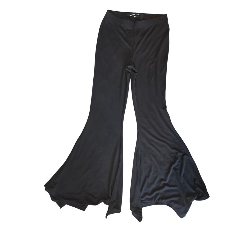 Silence + Noise Tina Flare Pant in Black, Women's at Urban Outfitters sz XS